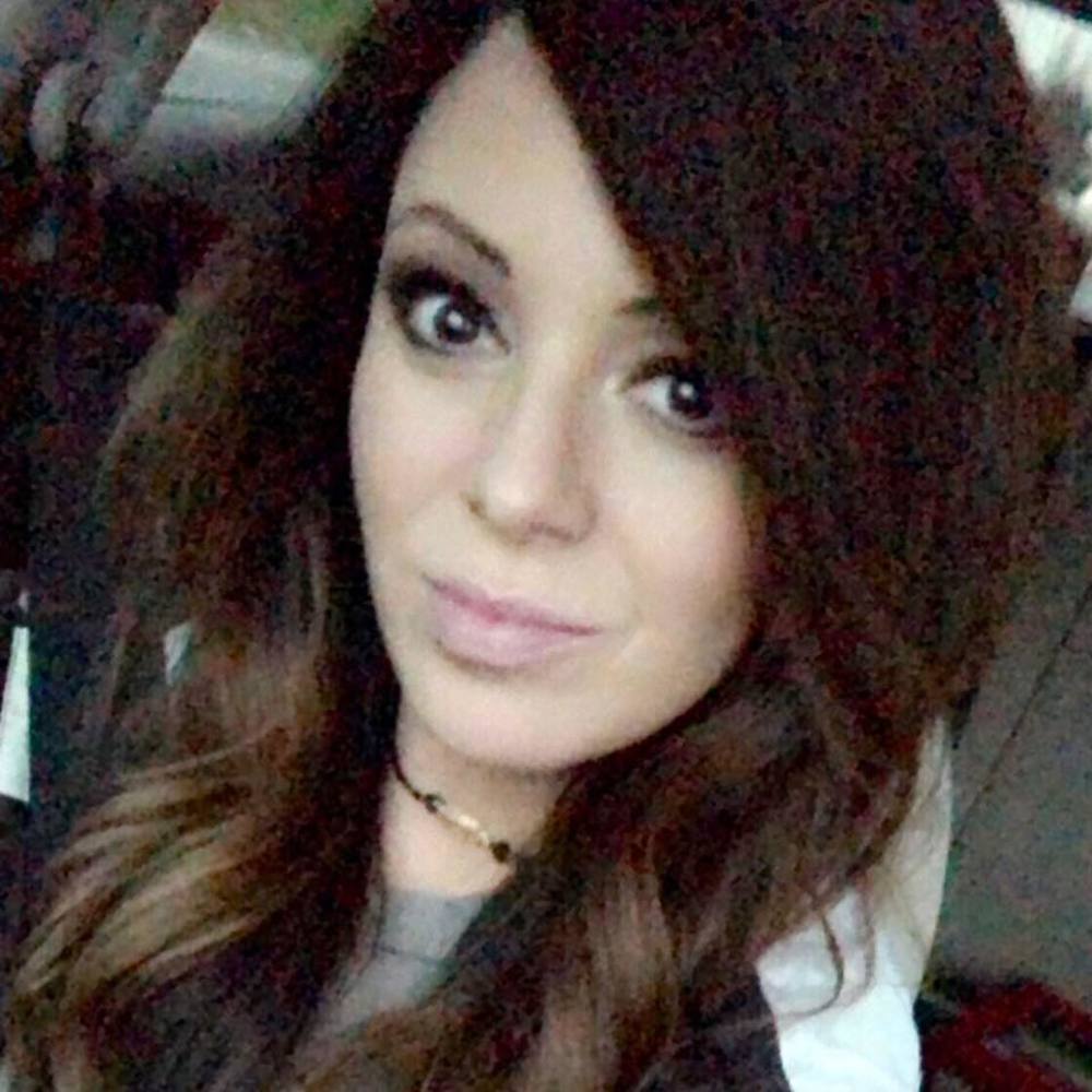 Meet your Posher, Brandi